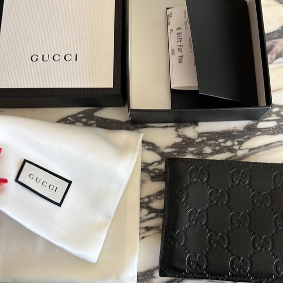 Authentic Gucci mens wallet w reciept - Picture 6 of 6